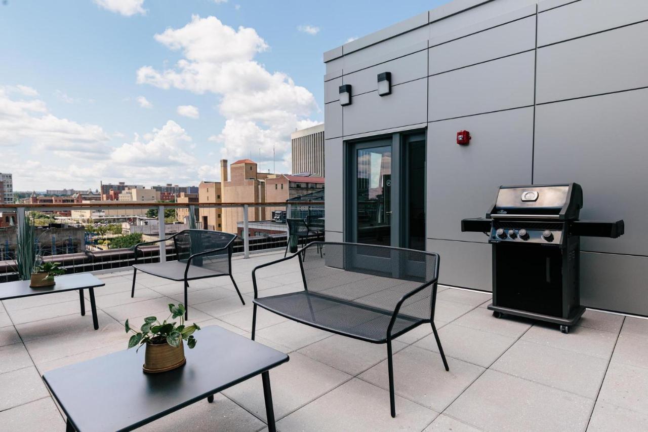 Kislak 402 Spacious 1Br Retreat Above The City Newark Eksteriør bilde